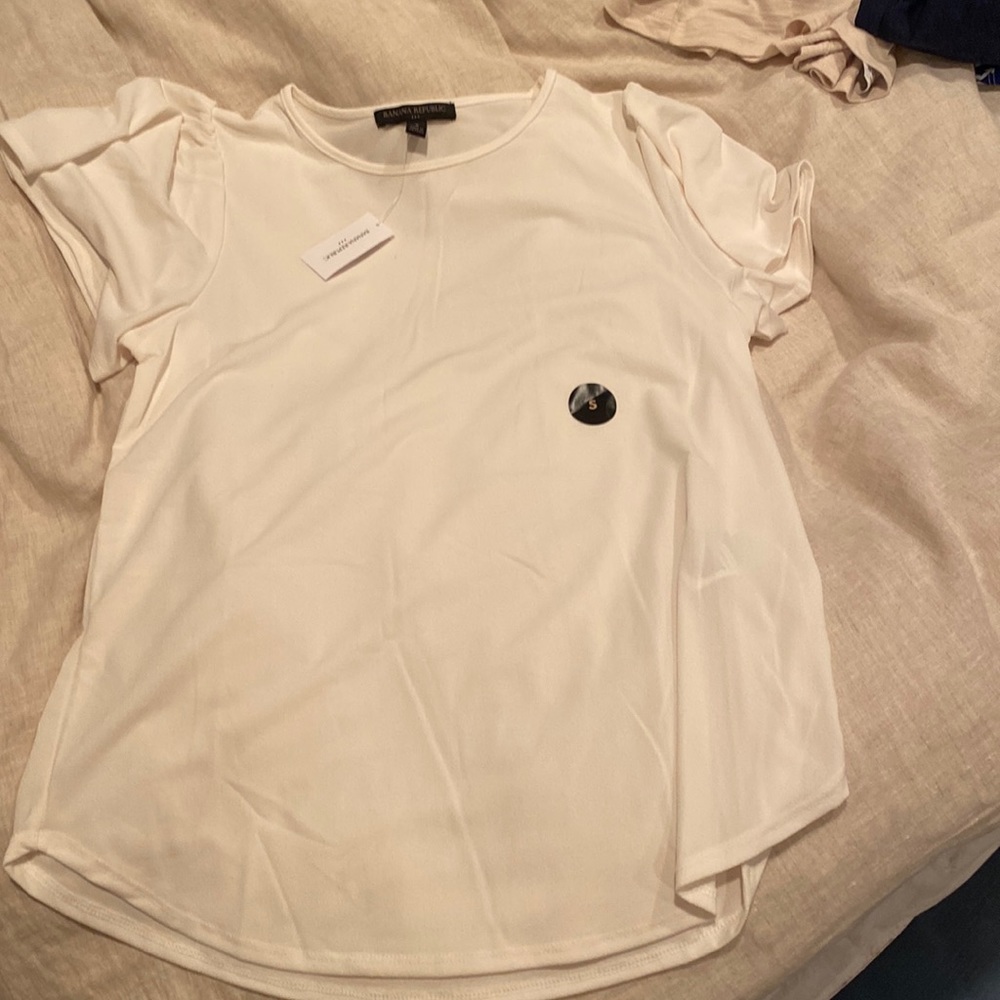 Banana Republic Flutter Sleeve Blouse